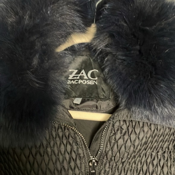 Zac Posen black quilted jacket with real dyed blue fox fur - Picture 7 of 7